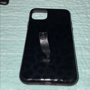 Black Leopard Loopy Case - iPhone 11 Pro Max